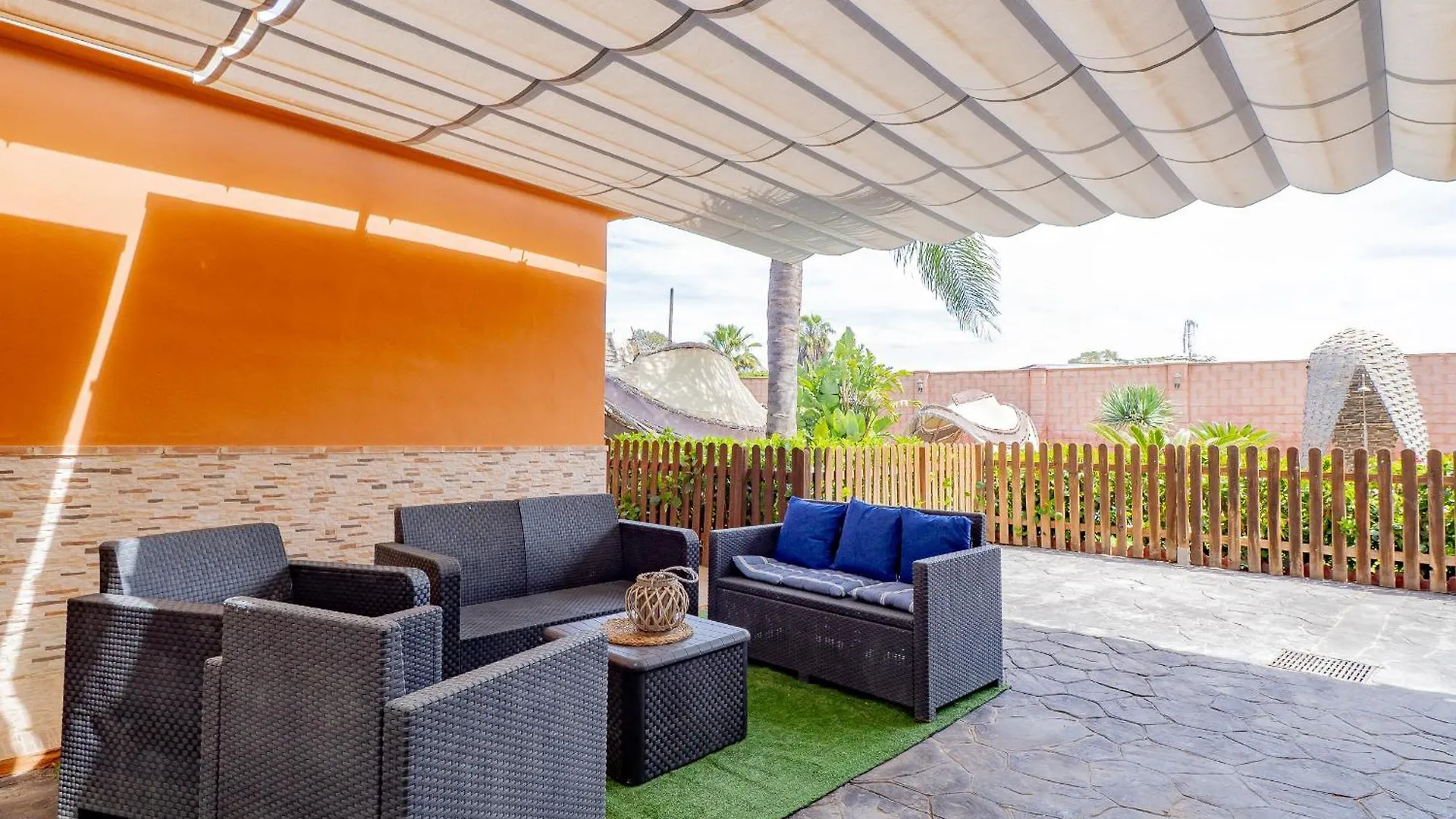Cubo'S Villa Lula Cartama Spain