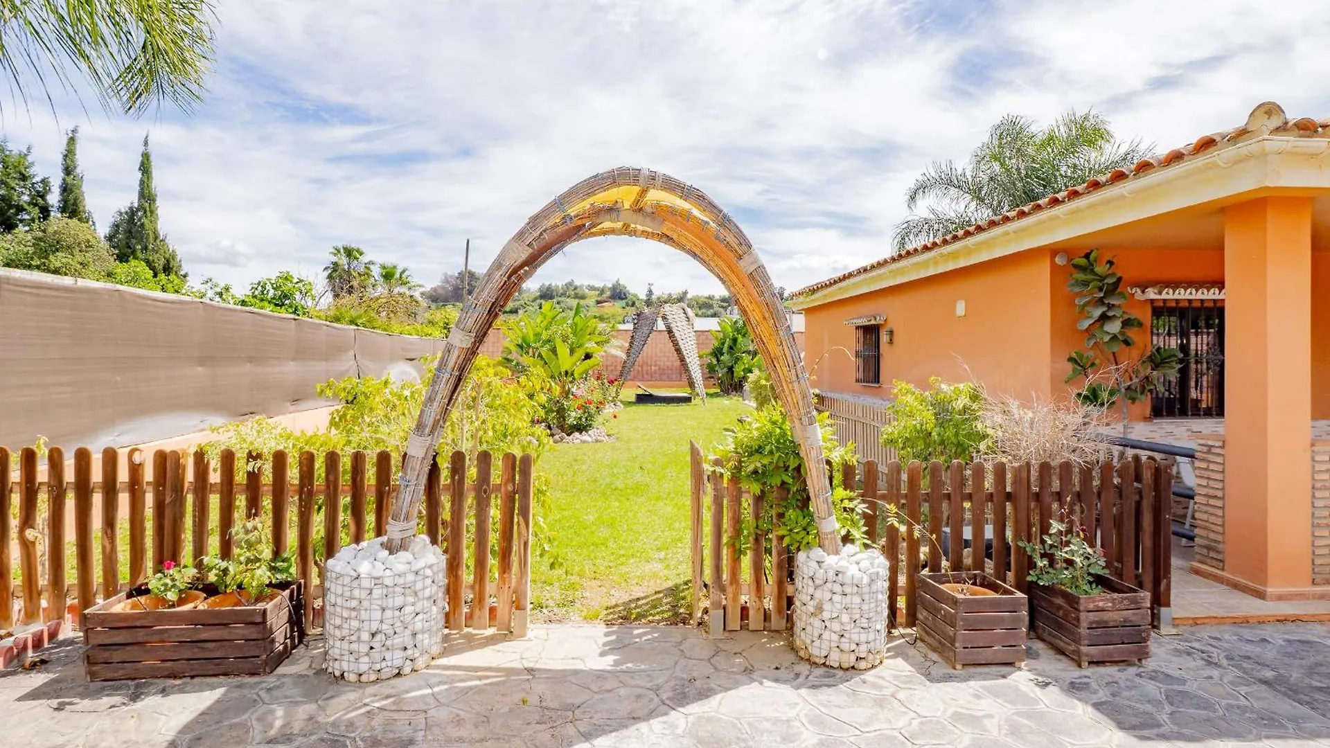 Cubo'S Villa Lula Cartama