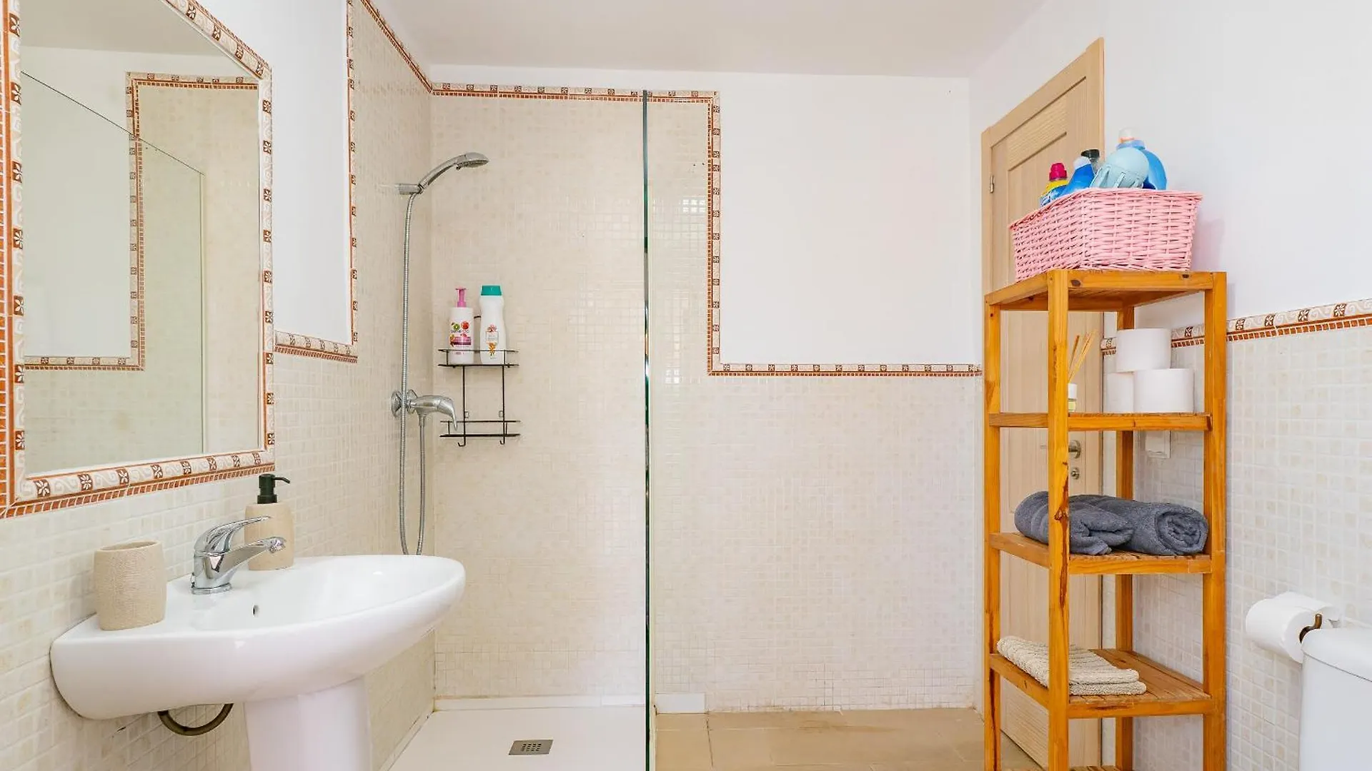Cubo'S Villa Lula Cartama